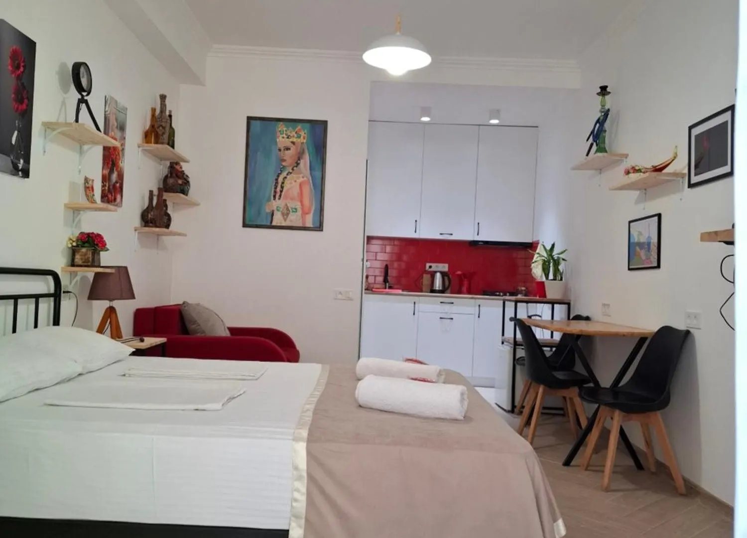 Style Apartment With Courtyard Тбилиси